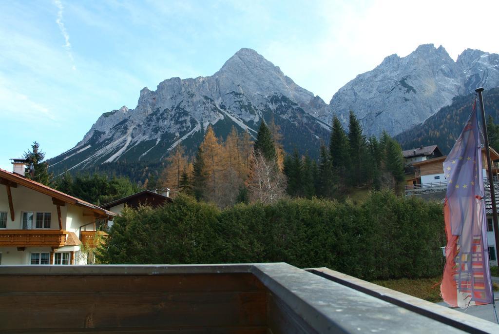 Hotel Alpina Regina Biberwier Exteriör bild
