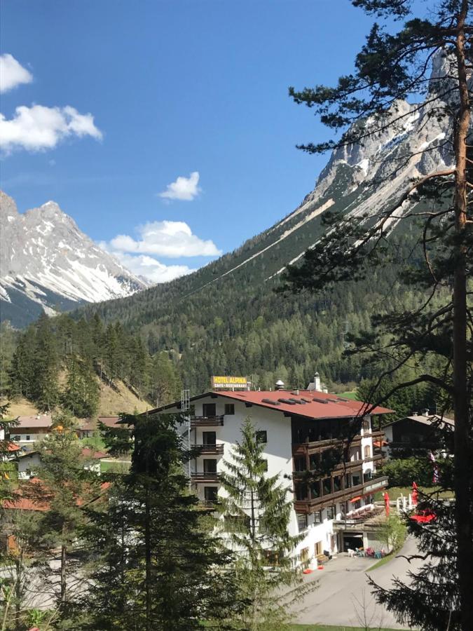 Hotel Alpina Regina Biberwier Exteriör bild
